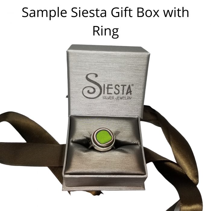 Sample ring in Siesta Silver Jewelry box